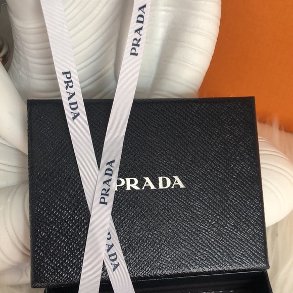 Prada Box! - Picture 4 of 8